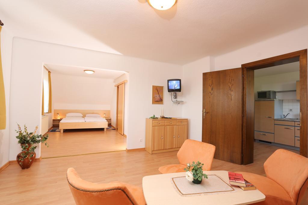 Hofer Vendégház Villach Szoba fotó